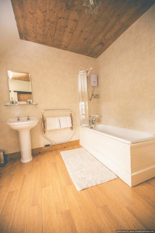 Weycroft Mill House Bed And Breakfast Axminster Zimmer foto
